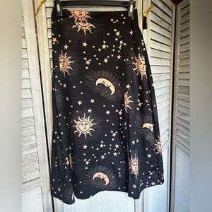 ROMWE Cosmic Sun Moon & Stars Slit Midi Skirt Size 4 Small Juniors Petite